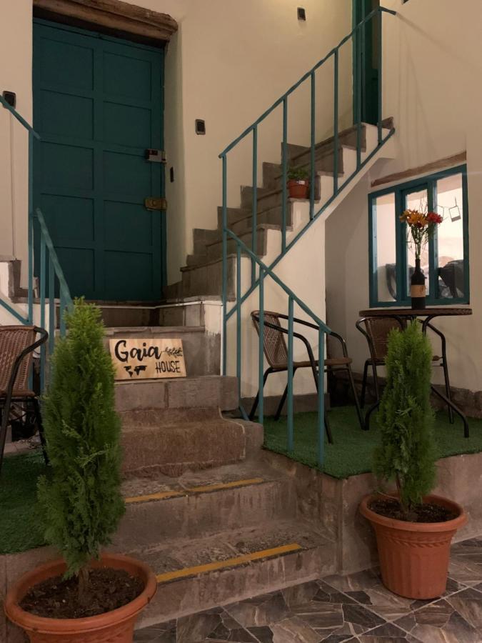 Gaia House Hostel クスコ エクステリア 写真